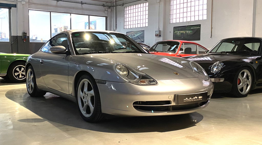 Porsche 996 Carrera