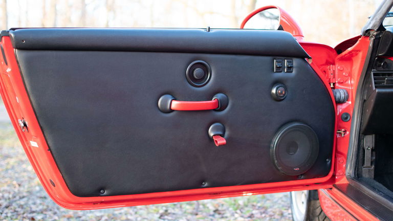 Porsche 964 Carrera 2 Speedster