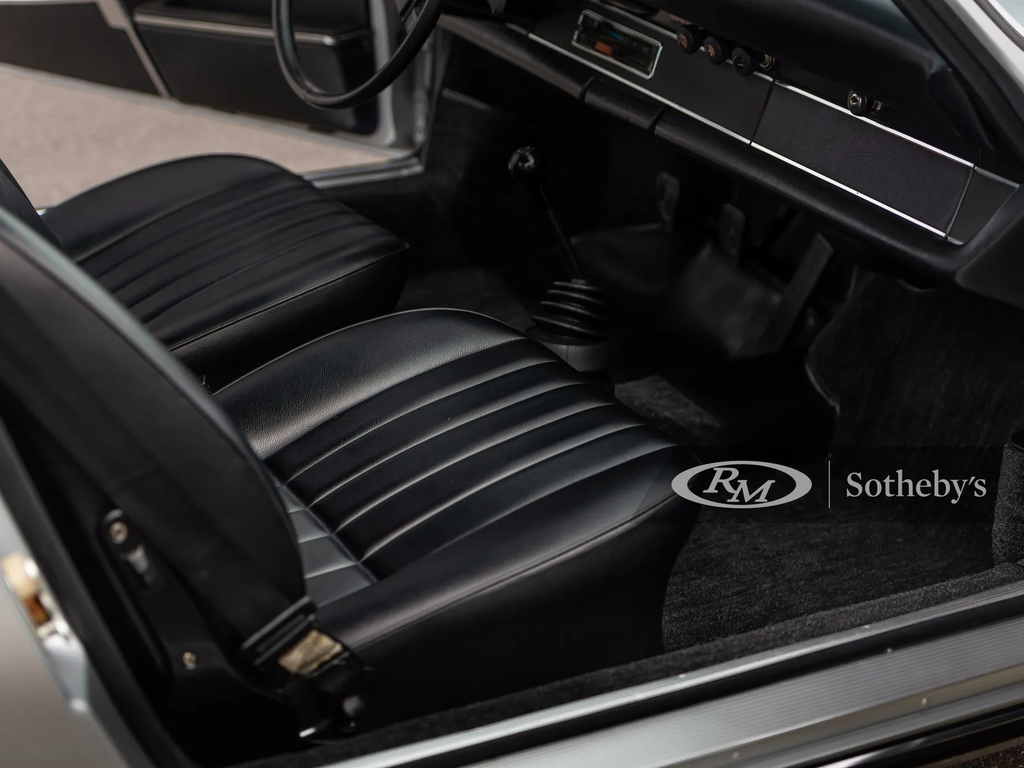 Porsche 911 S (F-Modell)