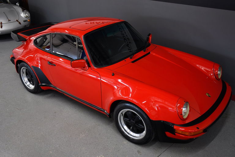 Porsche 911 Carrera 3.2 WTL