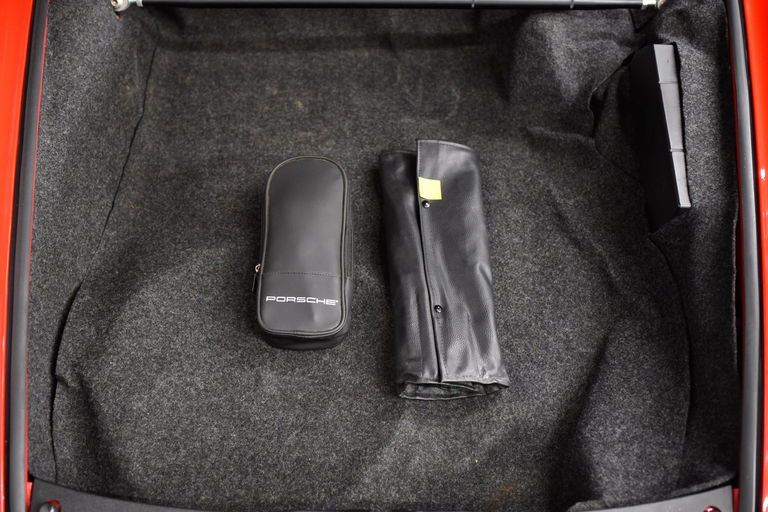 Porsche 911 Carrera 3.2 WTL