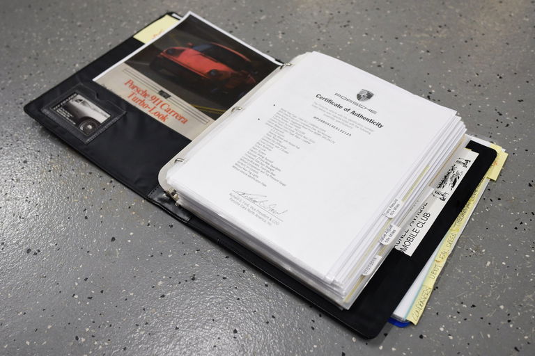 Porsche 911 Carrera 3.2 WTL