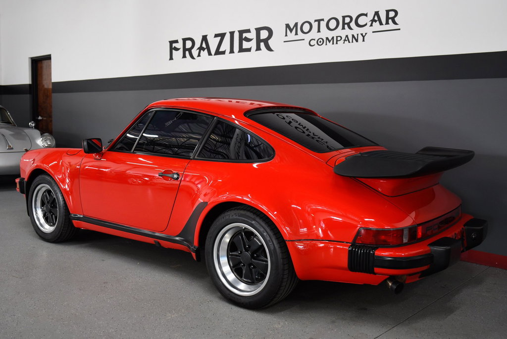 Porsche 911 Carrera 3.2 WTL