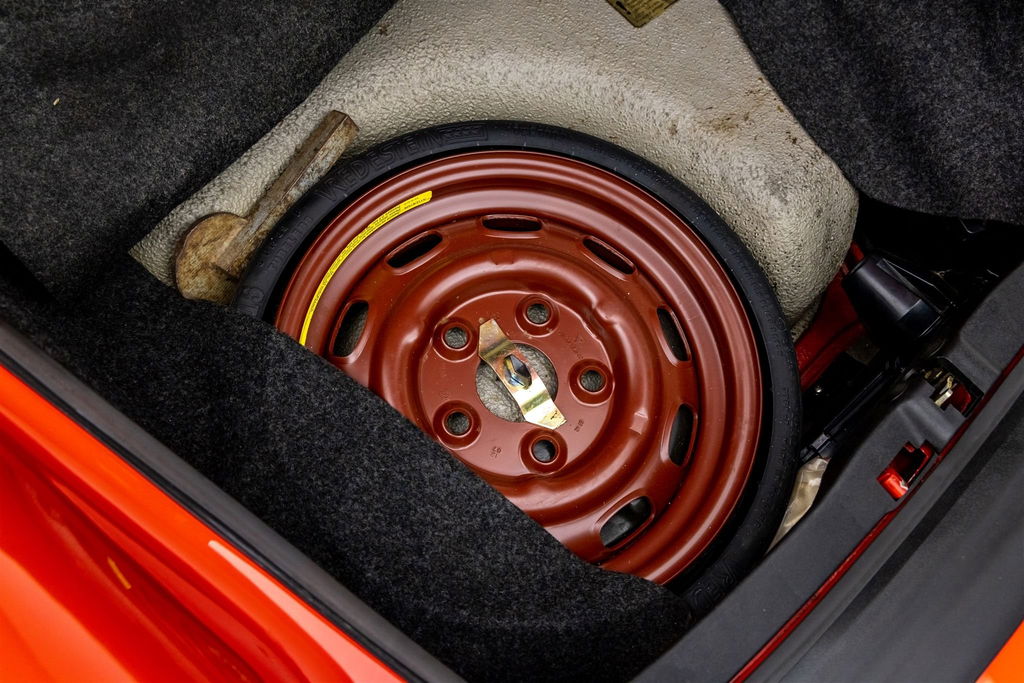 Porsche 911 Carrera 3.2 (US)