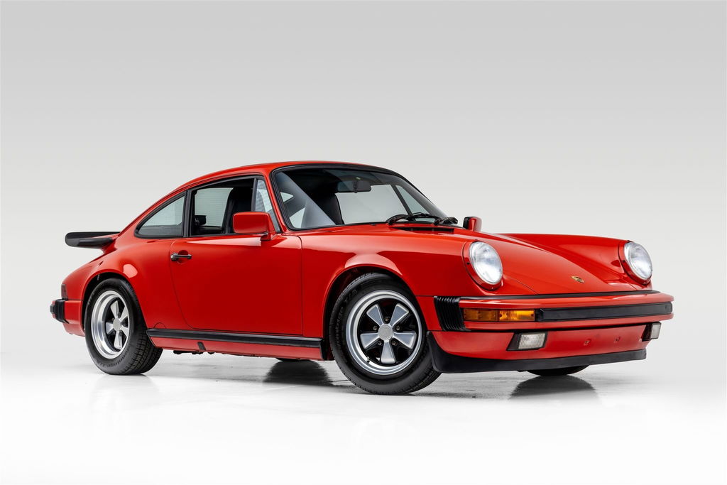 Porsche 911 Carrera 3.2 (US)