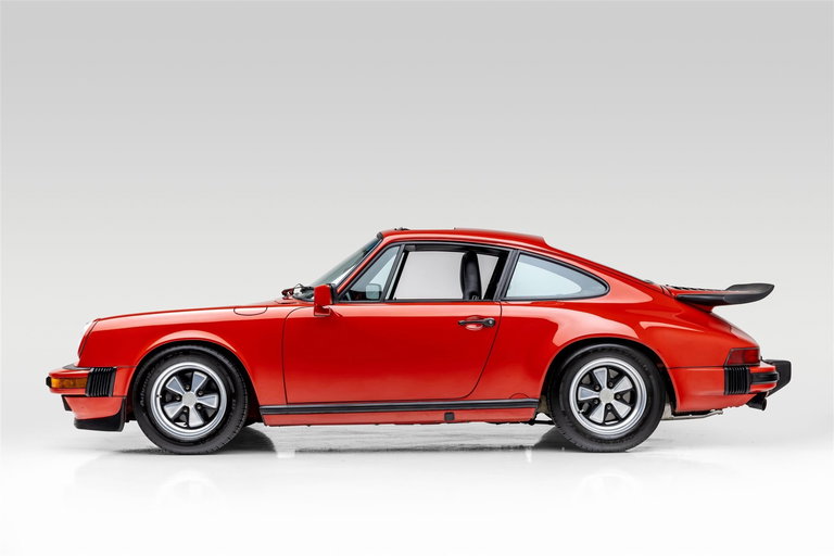 Porsche 911 Carrera 3.2 (US)