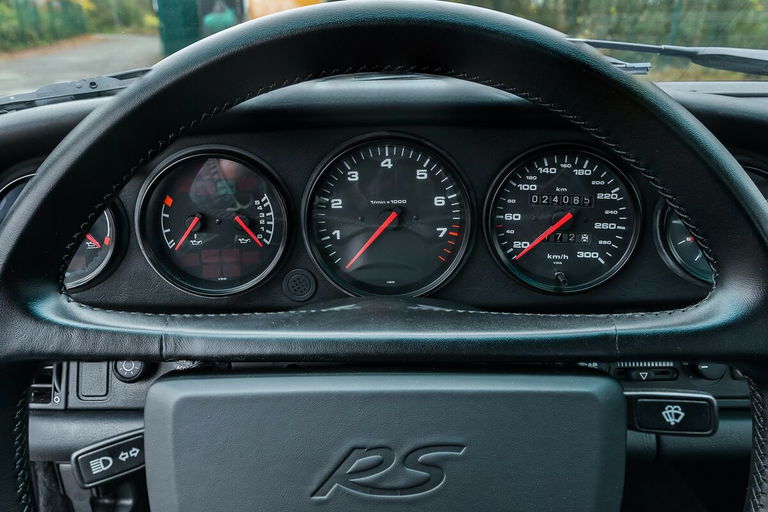 Porsche 964 Carrera RS