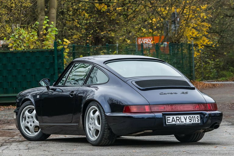 Porsche 964 Carrera RS