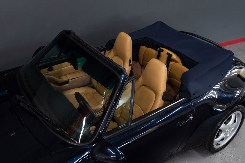 Porsche 993 Carrera 4