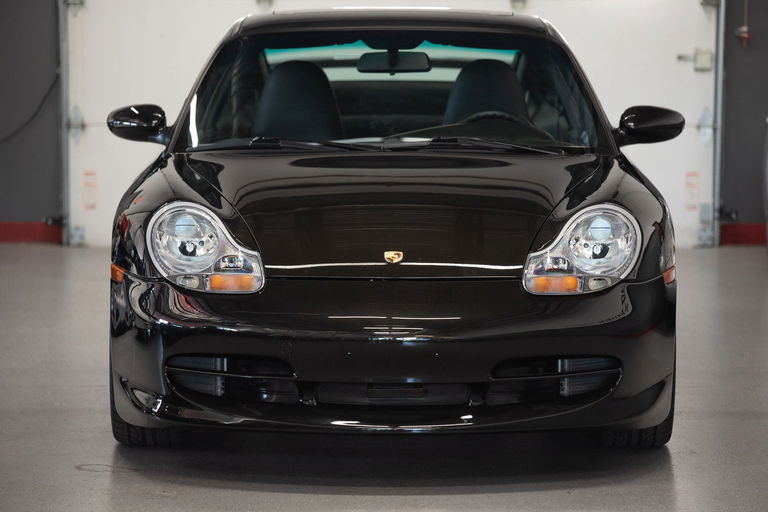 Porsche 996 Carrera