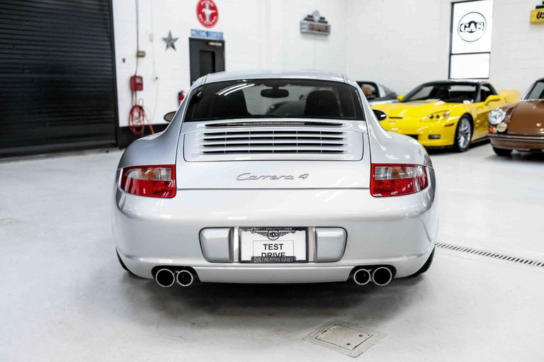 Porsche 997 Carrera 4
