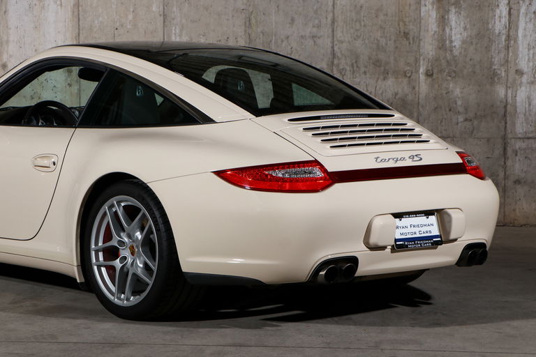 Porsche 997.2 Targa 4S
