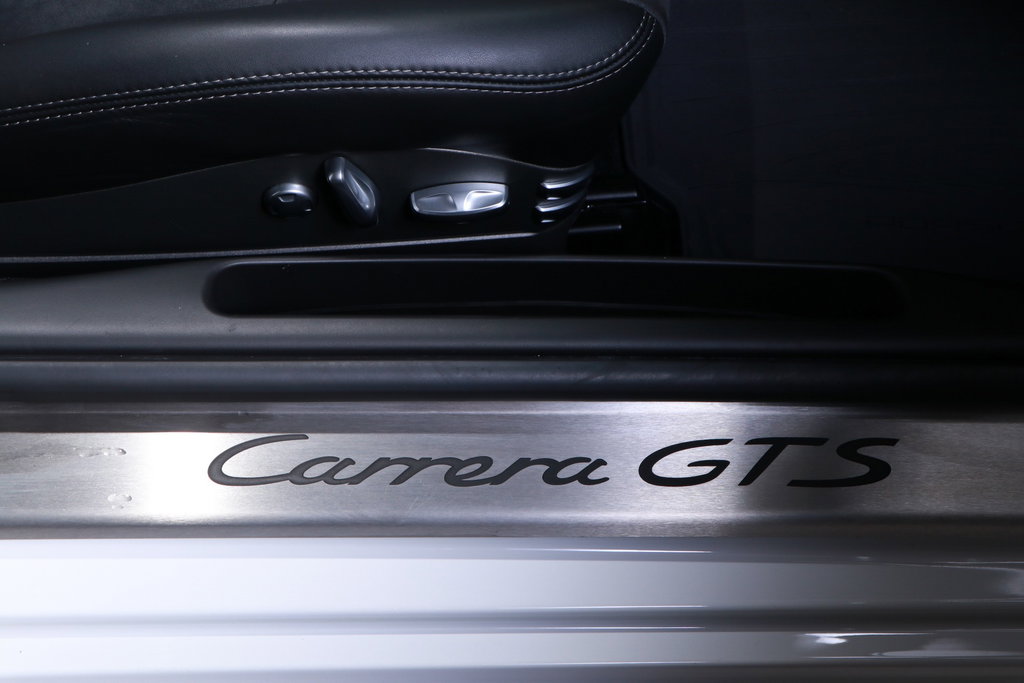 Porsche 997.2 Carrera GTS