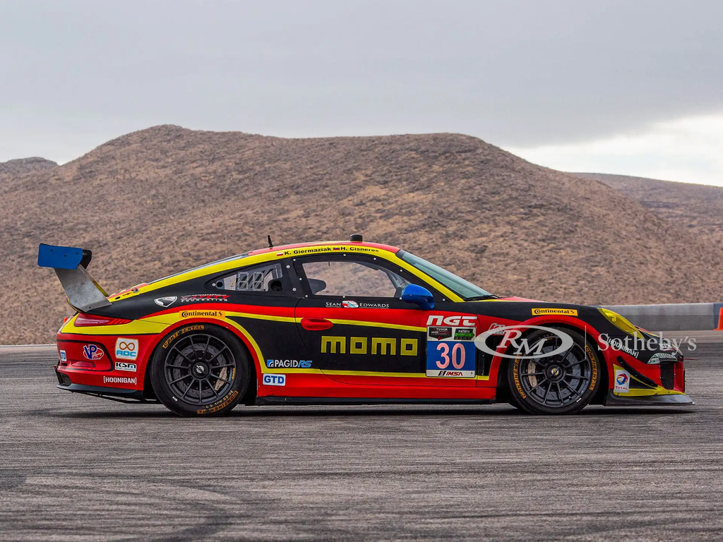 Porsche 911 GT America