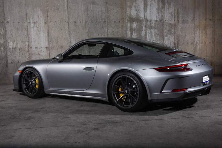 Porsche 991.2 GT3 Touring