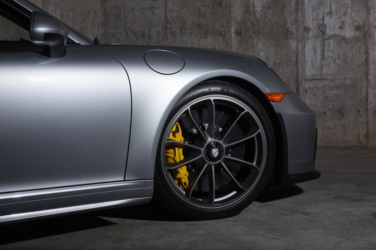 Porsche 991.2 GT3 Touring