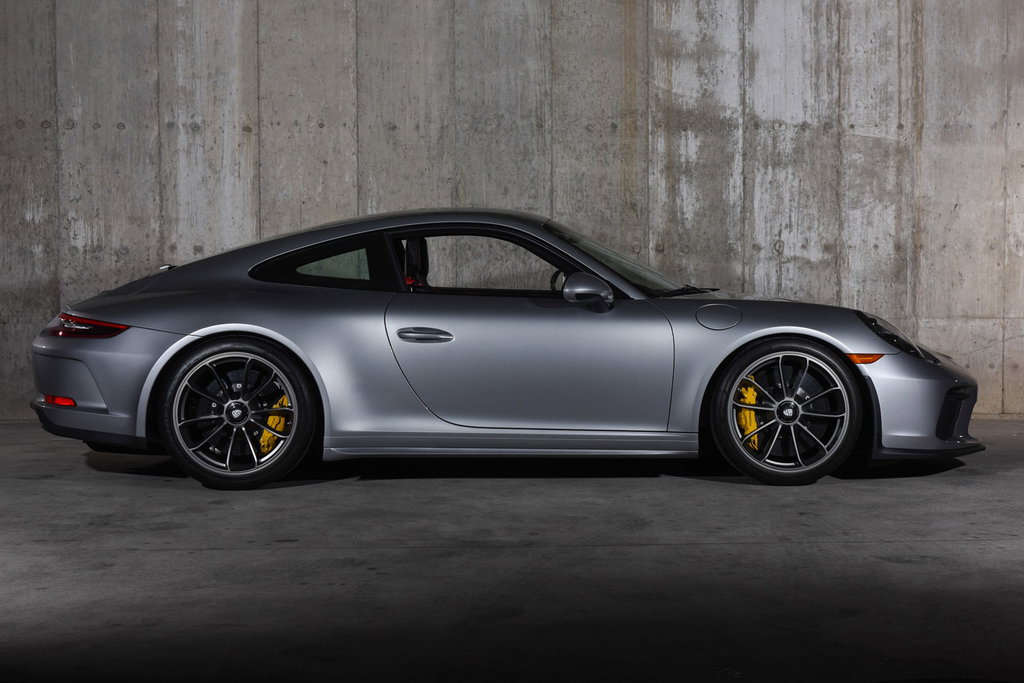 Porsche 991.2 GT3 Touring