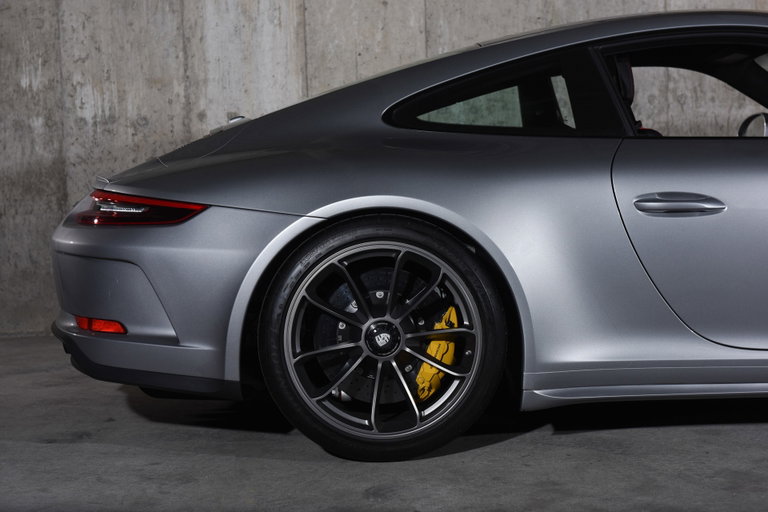 Porsche 991.2 GT3 Touring