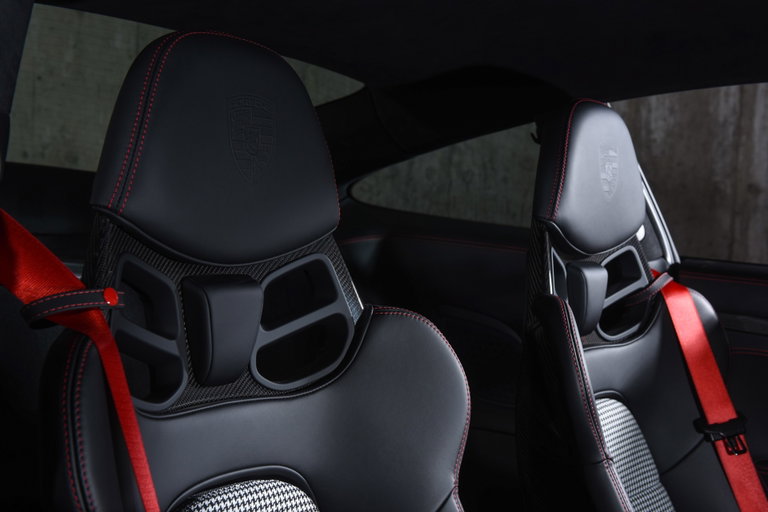 Porsche 991.2 GT3 Touring