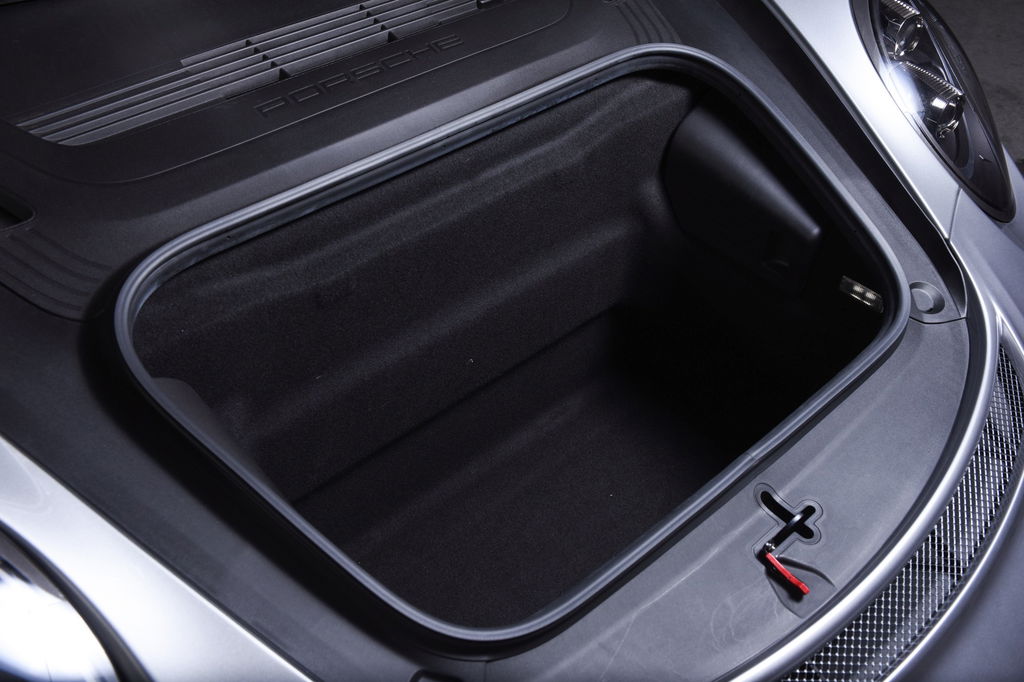 Porsche 991.2 GT3 Touring