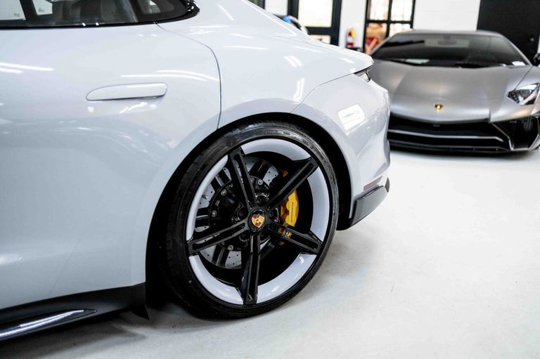 Porsche Taycan Turbo S