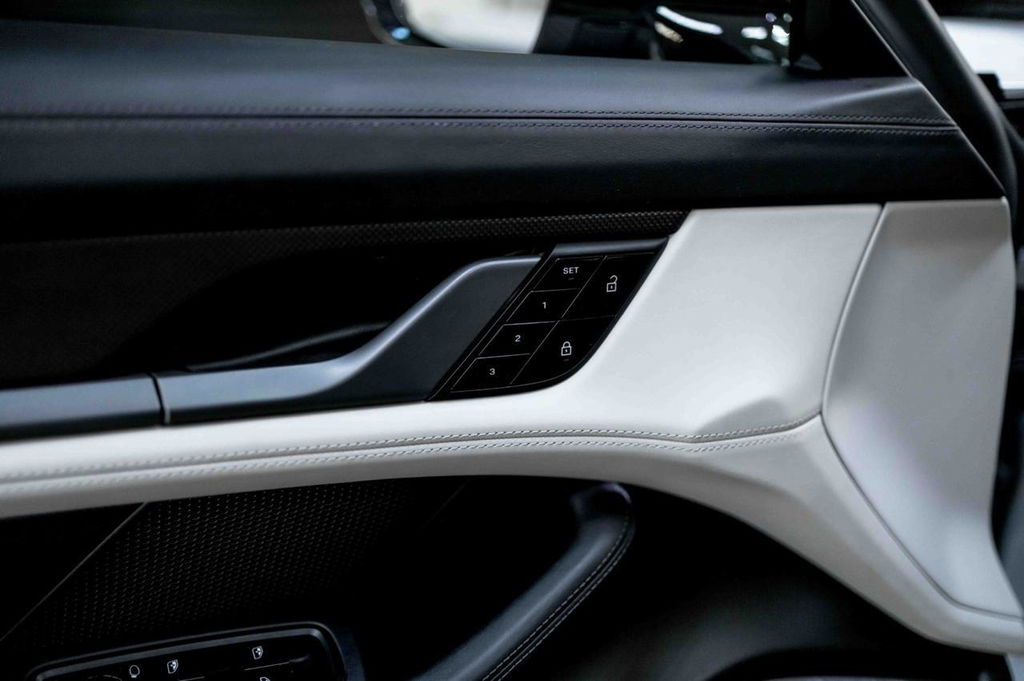 Porsche Taycan Turbo S