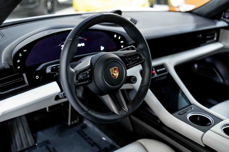 Porsche Taycan Turbo S