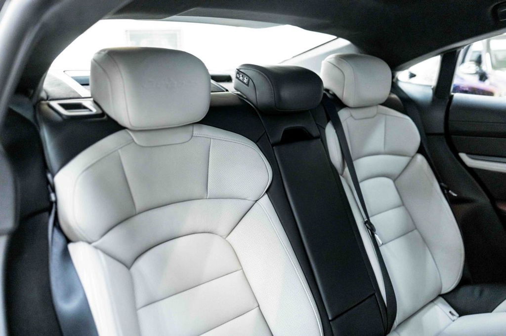 Porsche Taycan Turbo S