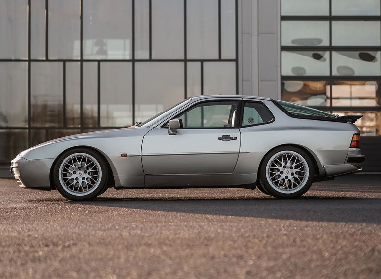 Porsche 944 Turbo S Coupé