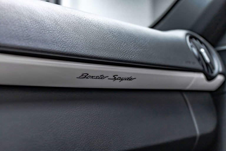 Porsche 987 Boxster Spyder