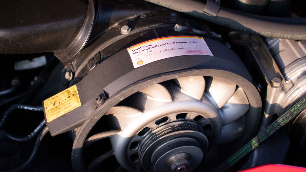 Porsche 964 Carrera 2 Speedster