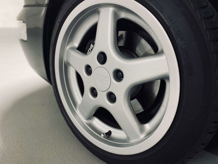 Porsche 964 Carrera 2