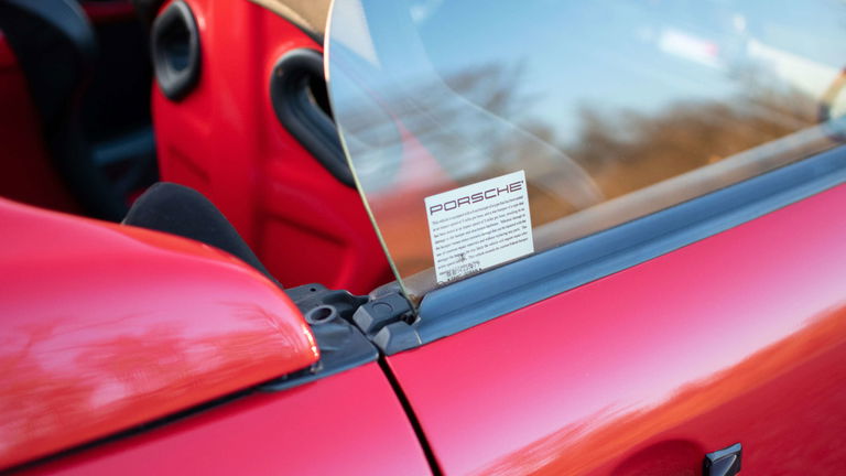 Porsche 964 Carrera 2 Speedster