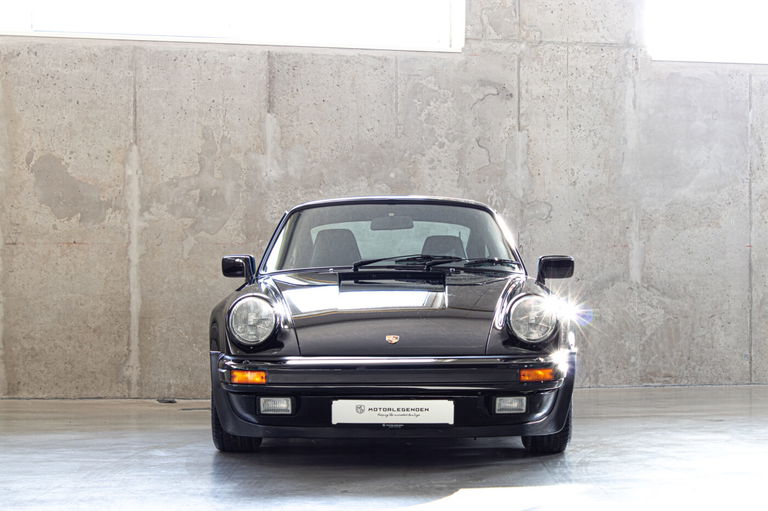 Porsche 911 Turbo 3.3