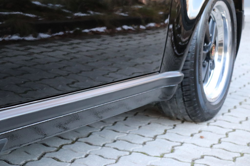 Porsche 911 Turbo 3.3