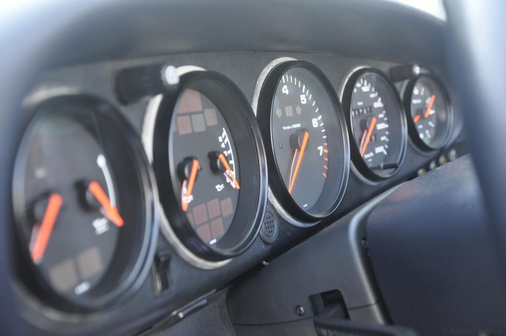 Porsche 964 Carrera 2