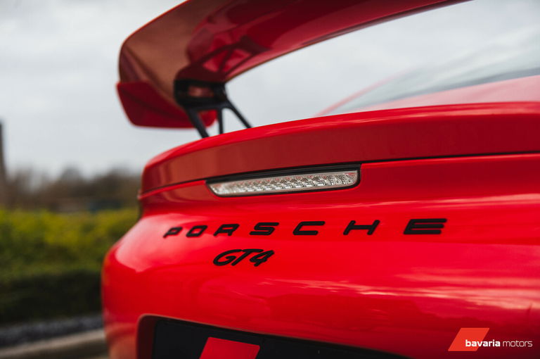 Porsche 981 Cayman GT4