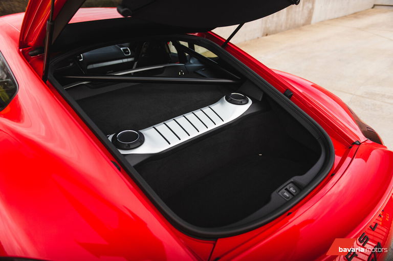 Porsche 981 Cayman GT4