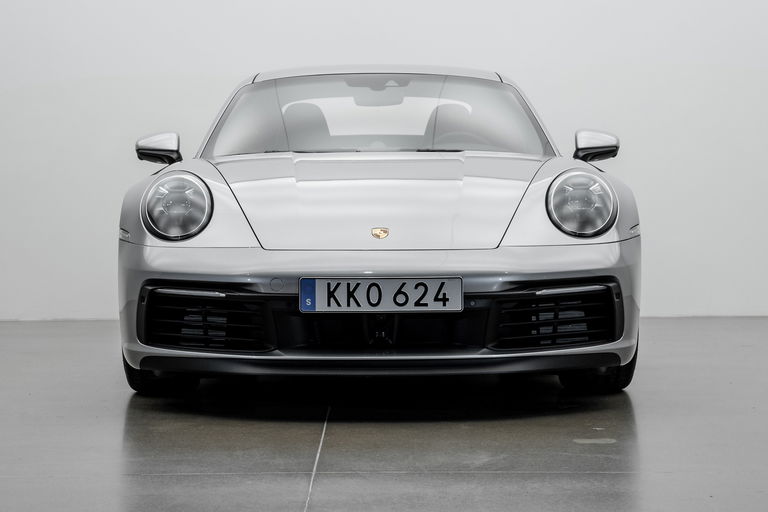 Porsche 992 Carrera 4S