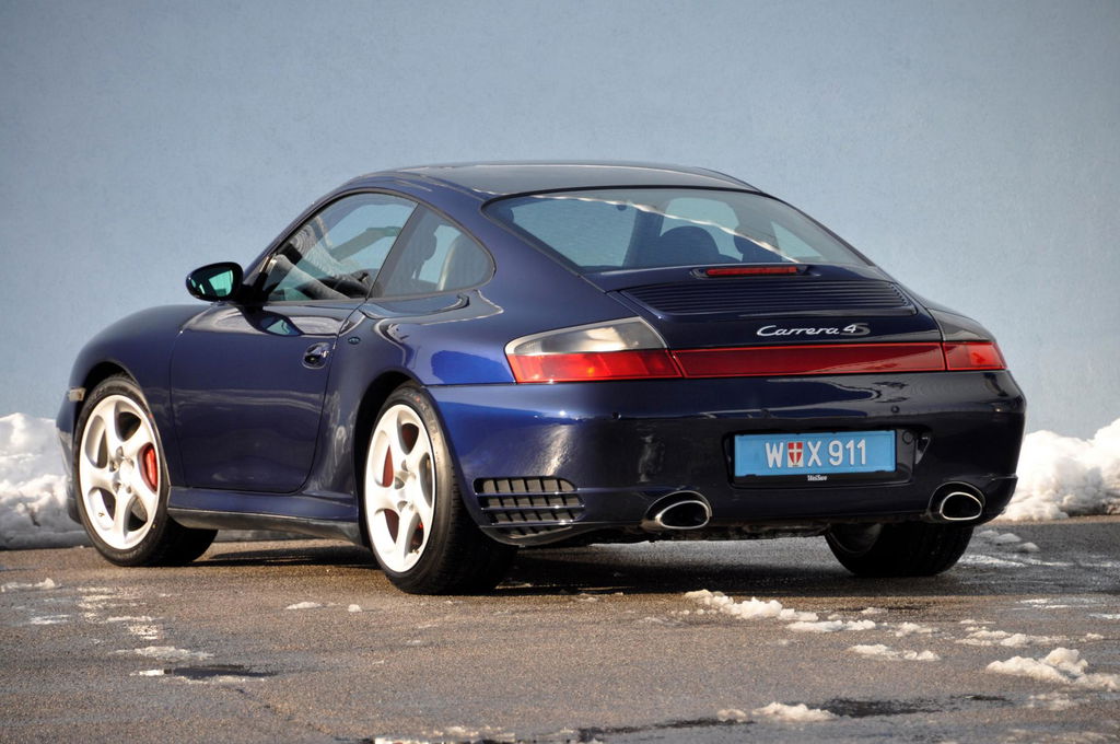 Porsche 996 Carrera 4S