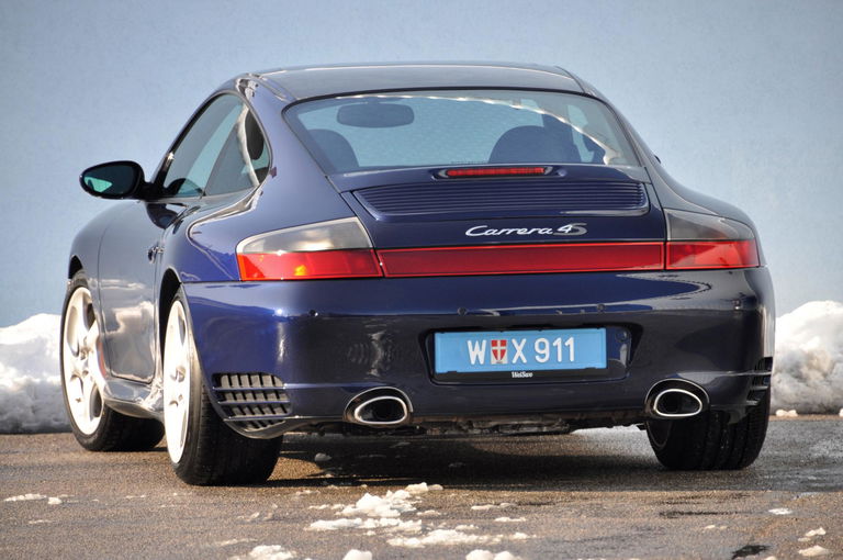Porsche 996 Carrera 4S