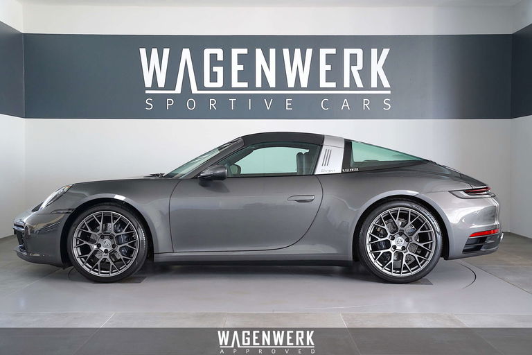 Porsche 992 Targa 4