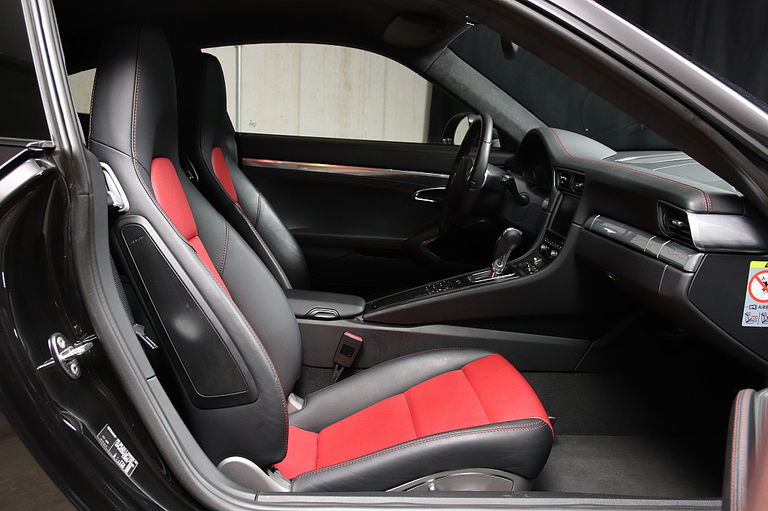 Porsche 991 Carrera 4S