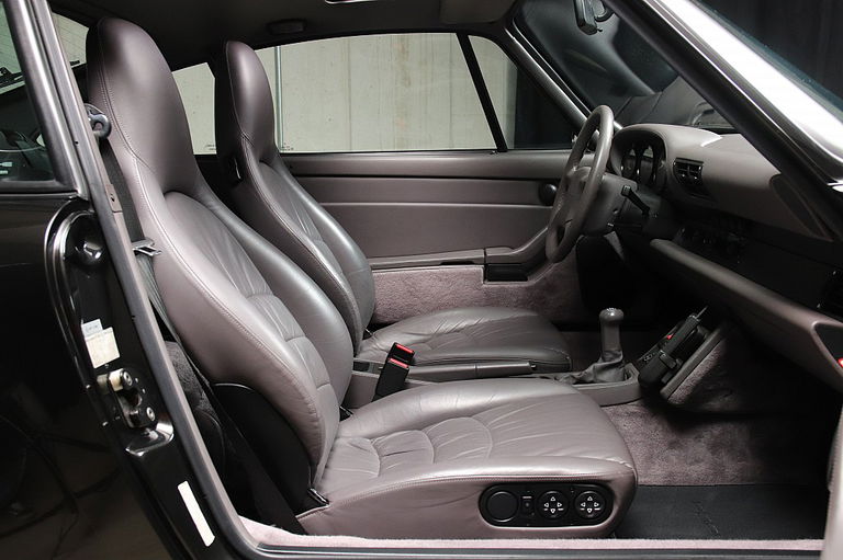 Porsche 993 Carrera 4S
