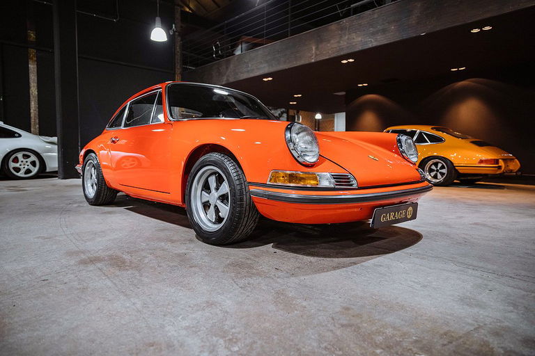 Porsche 911 T