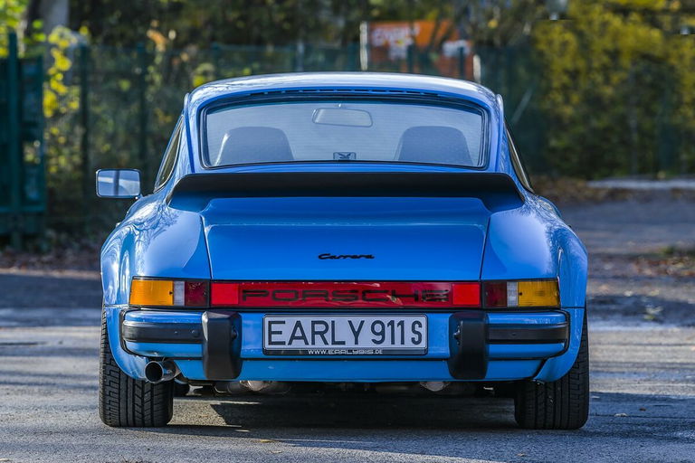Porsche 911 Carrera 2,7