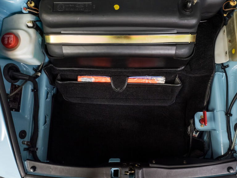 Porsche 964 Carrera RS