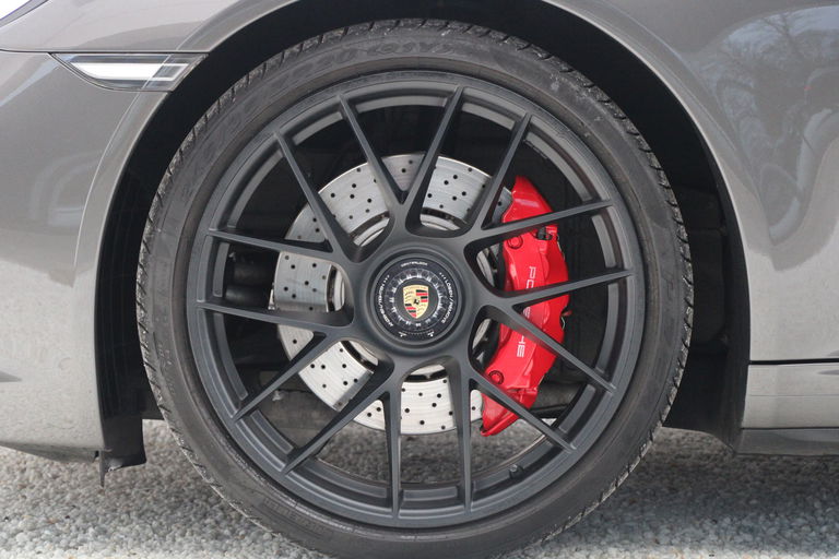 Porsche 991.2 Carrera 4 GTS