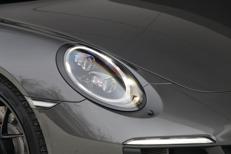 Porsche 991.2 Carrera 4 GTS