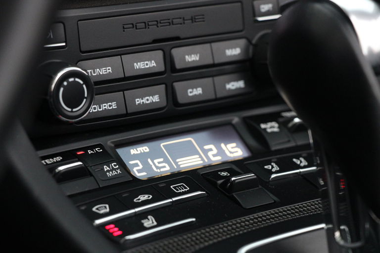 Porsche 991.2 Carrera 4 GTS